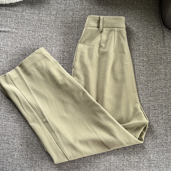 Oak + Fort dusky green straight leg pant | size 4 - Picture 1 of 6